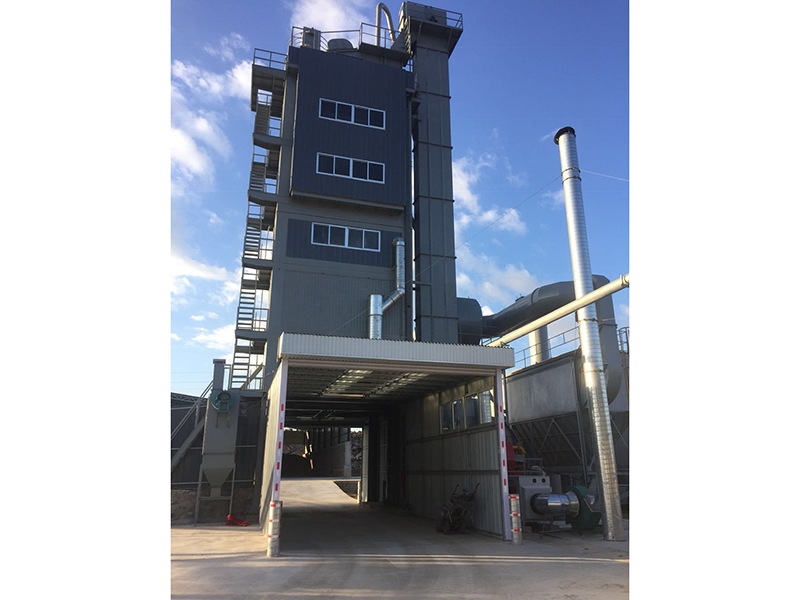 工程案例一、2018年10月煙臺工地hqb3500型瀝青攪拌站